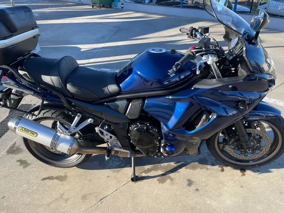 Suzuki GSX  1250 FA