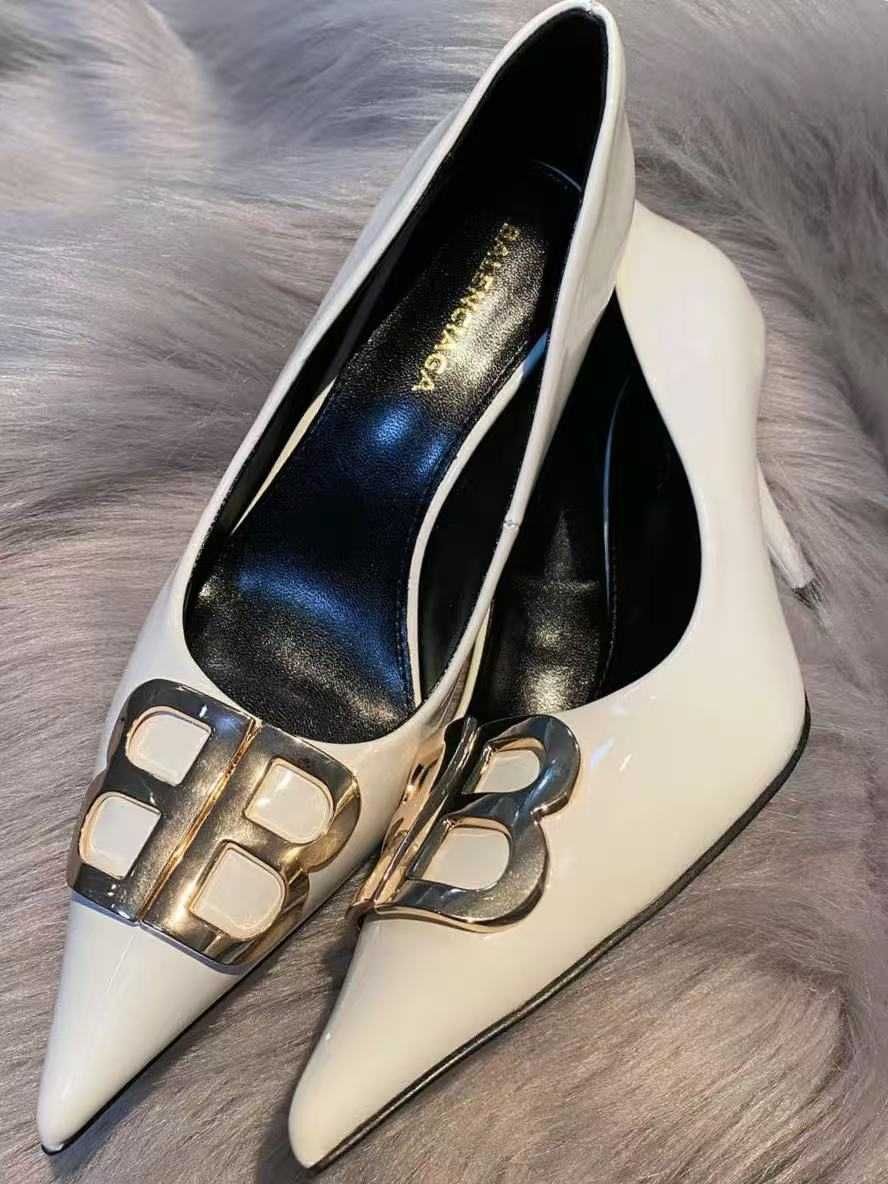 Salto Alto Balenciaga Couro Fem. - Tams. Disponíveis