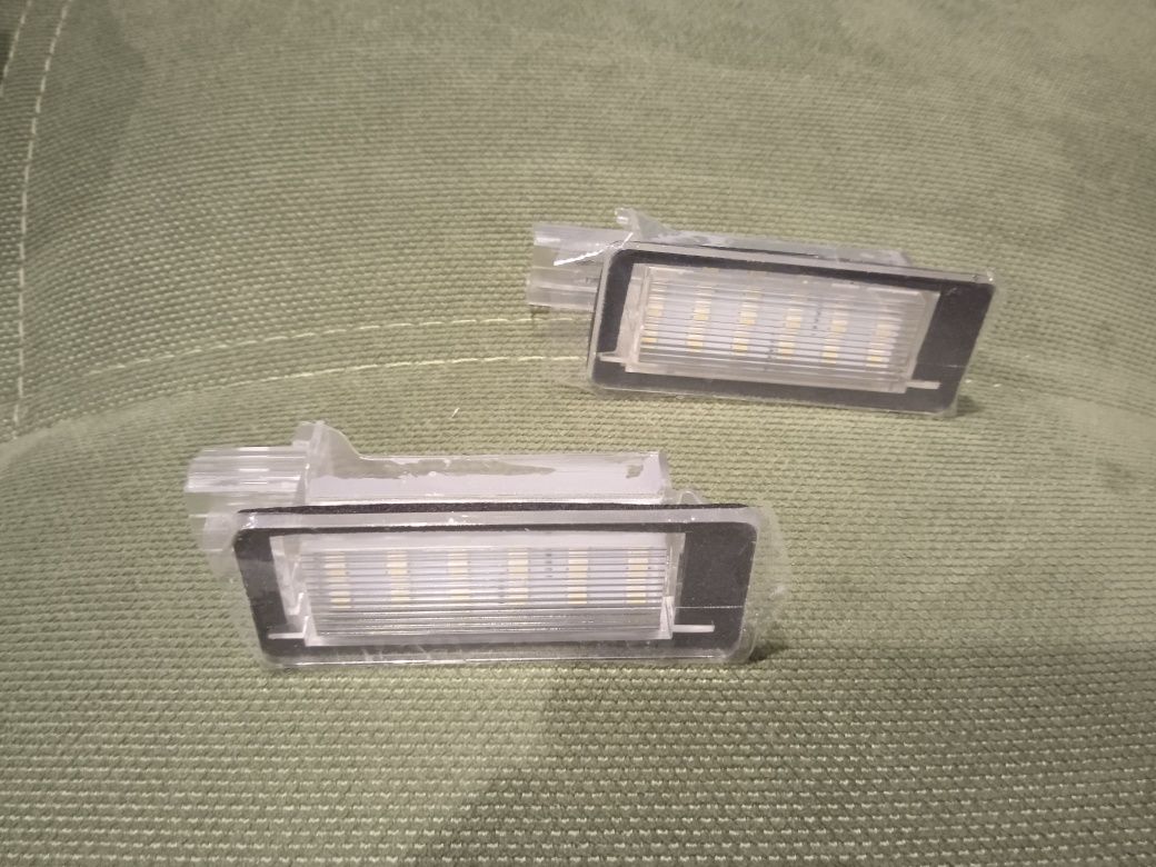 Герметичные LED светильники подсветки номера Renault Scenic 2, fluence