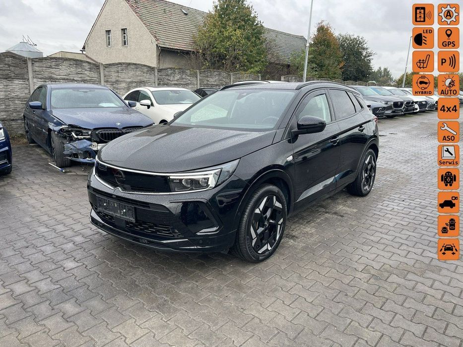 Opel Grandland GSe 4x4 PHEV Automat Skóra Podgrzewanie Kamera Webasto Virtual