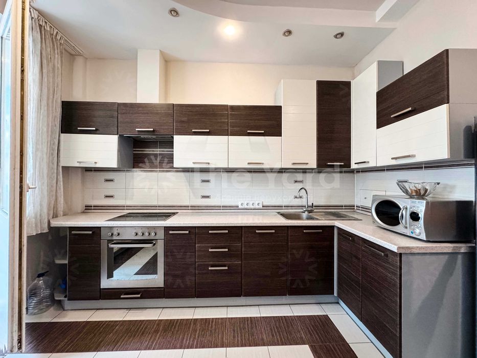 Продаж 1-к квартири 53 кв.м Підвисоцького 6-В, метро Звіринецька