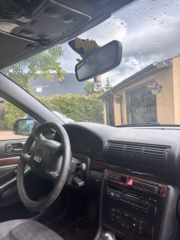Audi a4 b5 1.9tdi 90km 2000r
