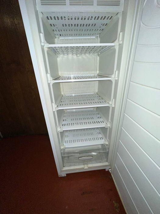 Морозильная камера (холодильник)