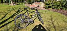 sprzedam  rower turystyczny marki KROSS motel TRANS 8.0