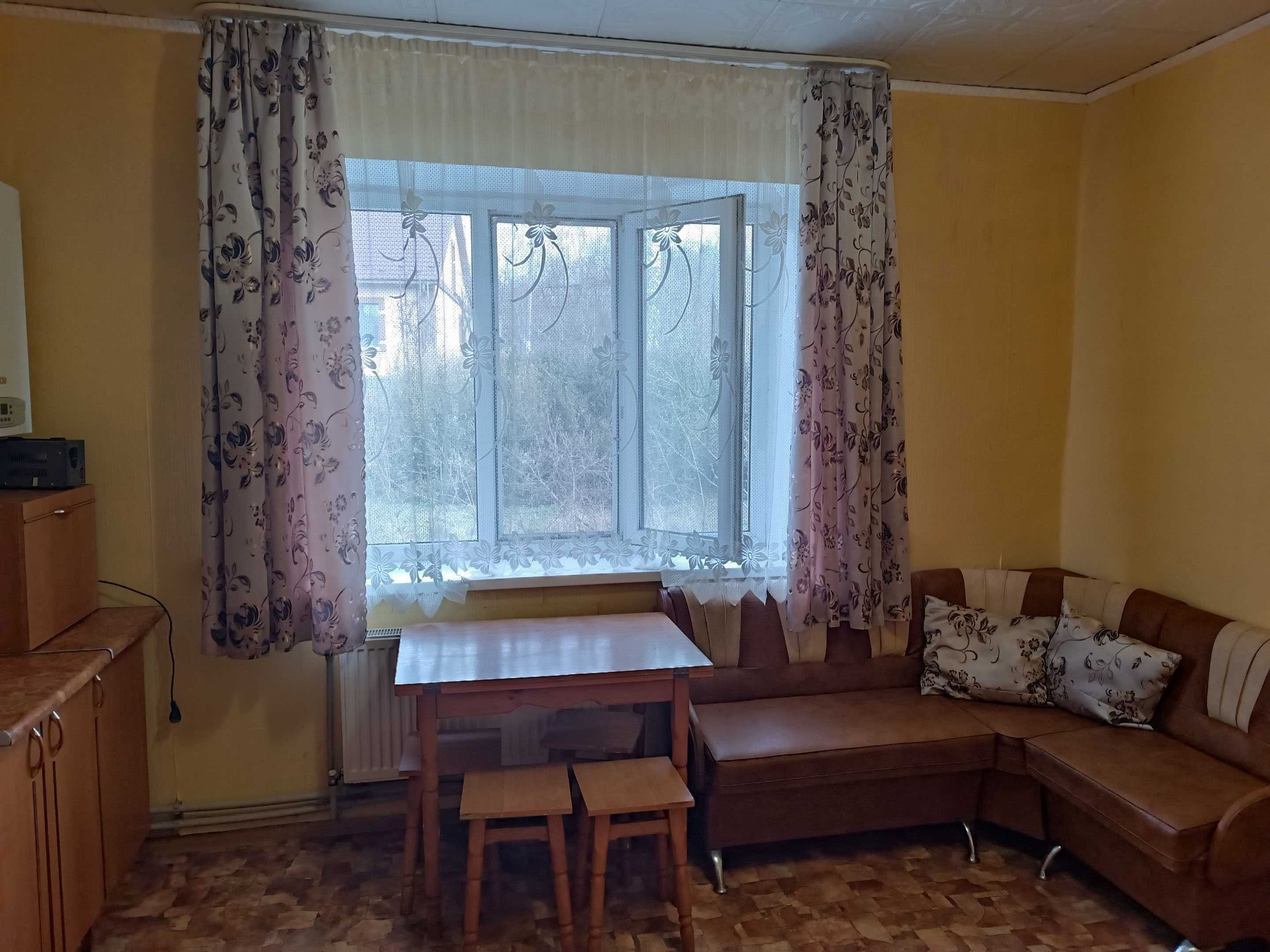 Частина будинку в селі Верхів