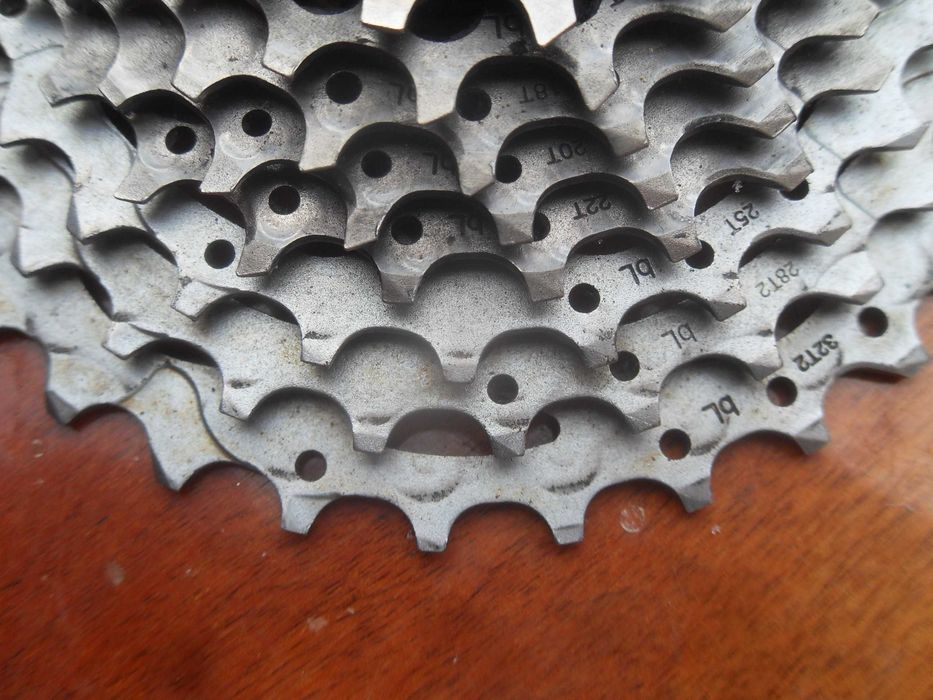 Shimano SLX kaseta CS-HG81-10 SPEED  11-32t  Polecam