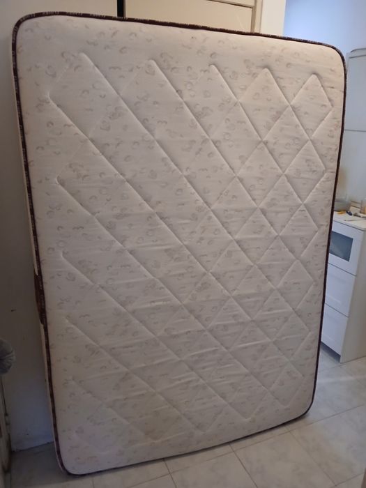 Colchão de casal 183/133