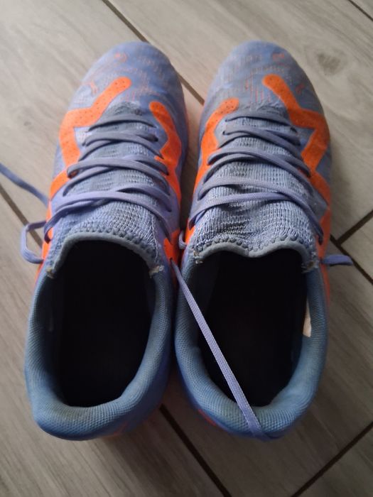 Buty sportowe halowe ,halówki Puma 43 uzywane