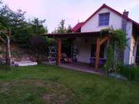 Mazury - domek w sadzie  w sercu Mazur