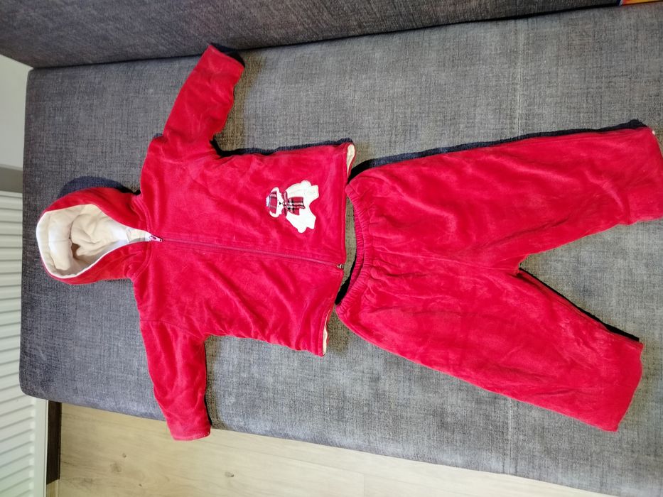 Komplet dziecięcy ciepła bluza + spodnie 12m