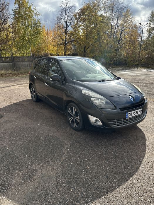 Renault grand scenic bose