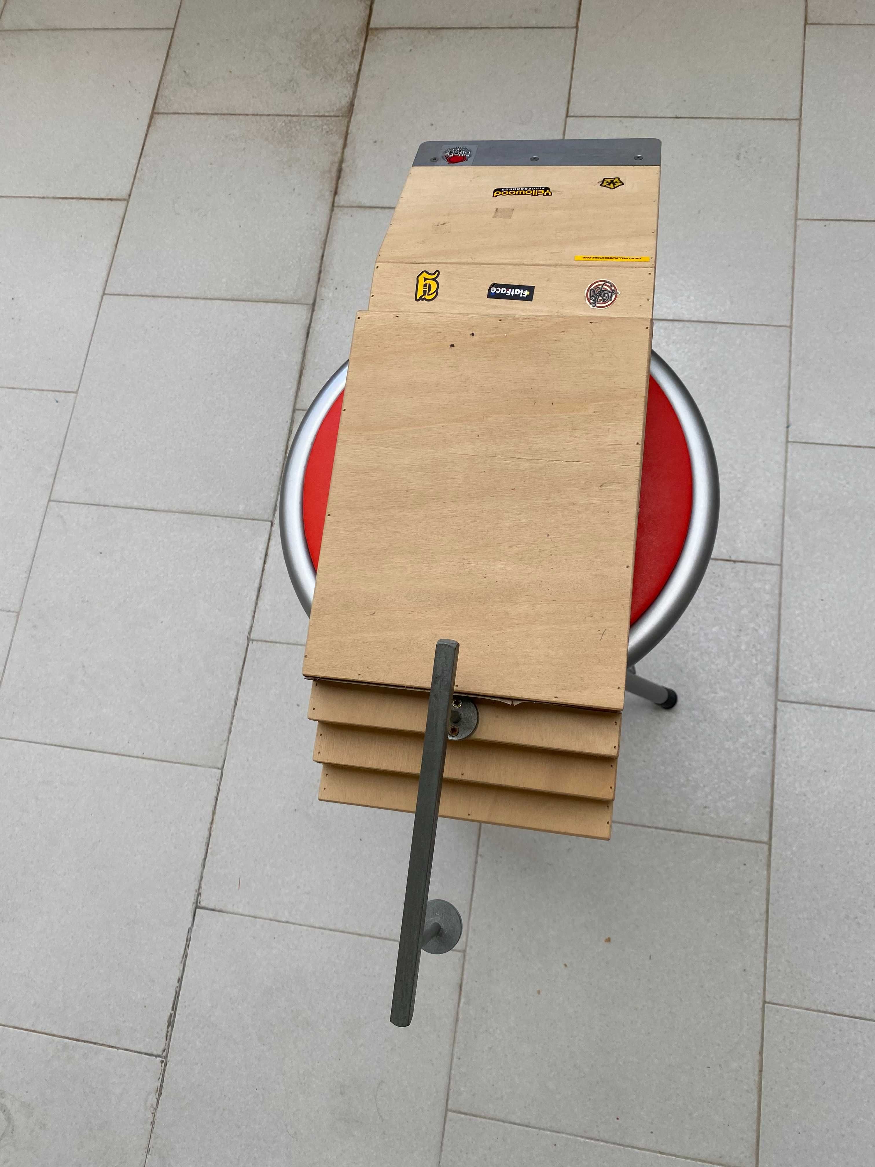 Rampas em madeira da Jart (para fingerboard ou tech Deck)