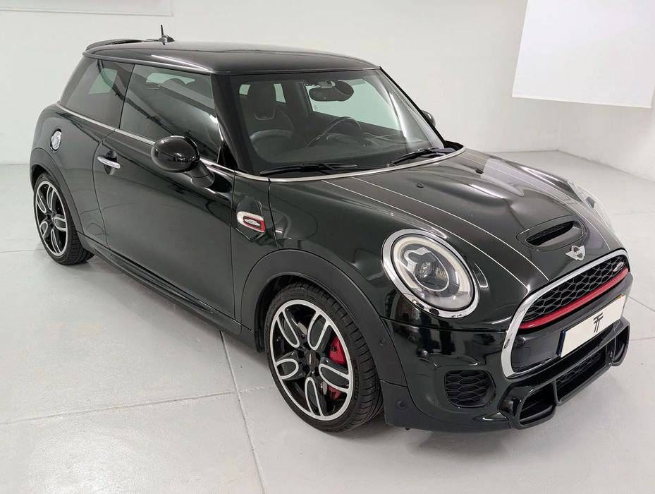 MINI 3 Portas John Cooper Works Auto Desportiva