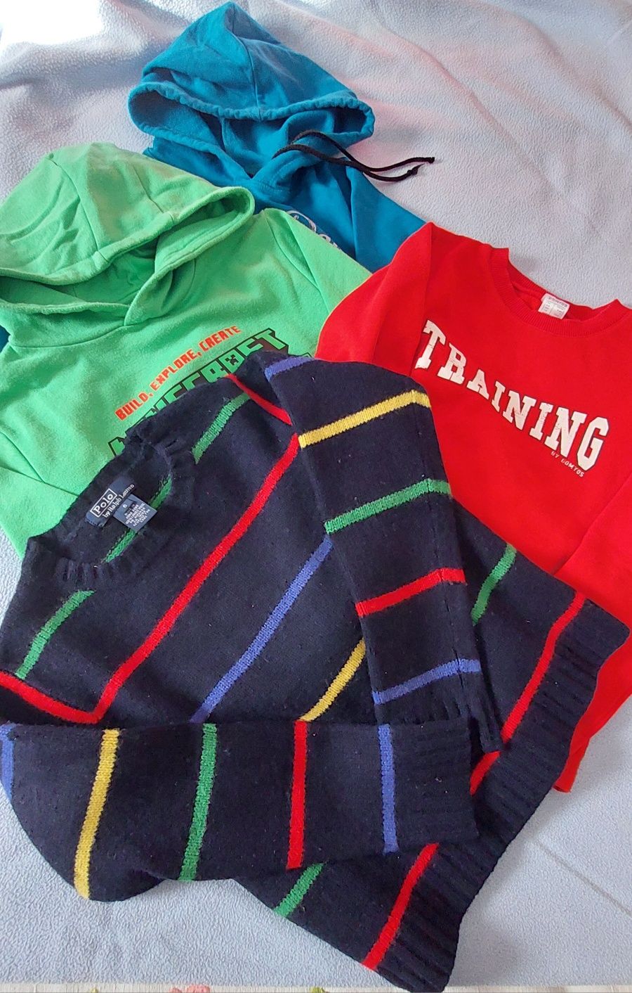 Lote 3 sweats + 1 camisola lã - 6/7 anos