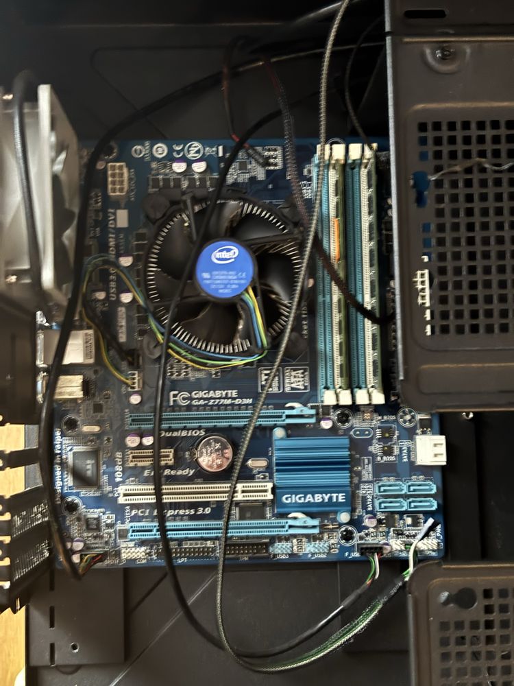 Корпус + комплектуючі Zalman ZM-T1U3 I5-3570k 16GB DDR3