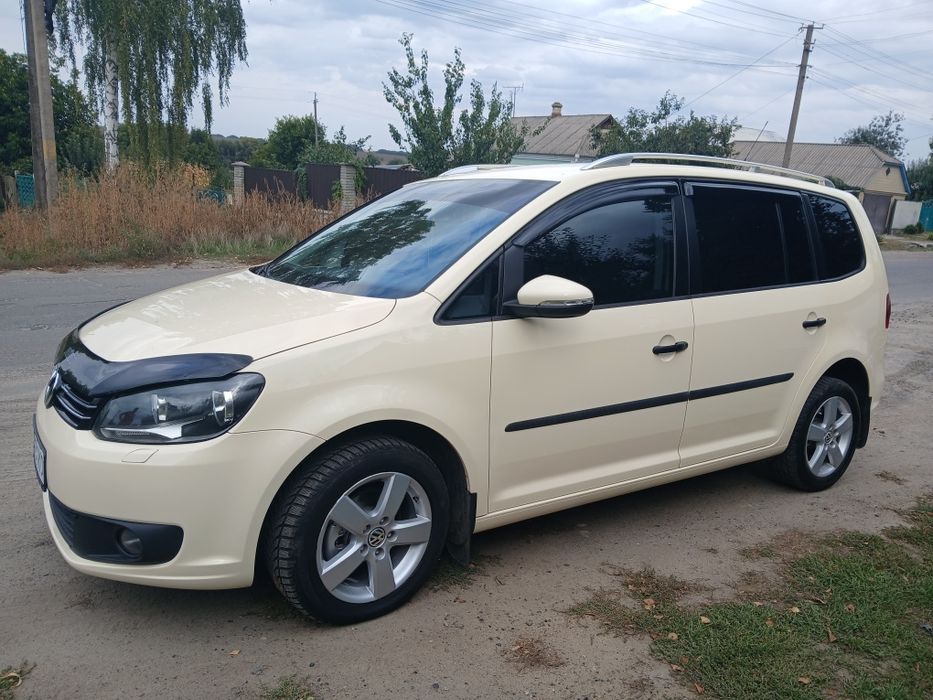 Хороший стан. Автомат Кожа, 7 мест