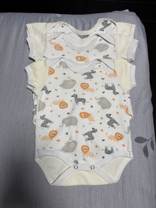 Одяг для новонароджених 0-3м