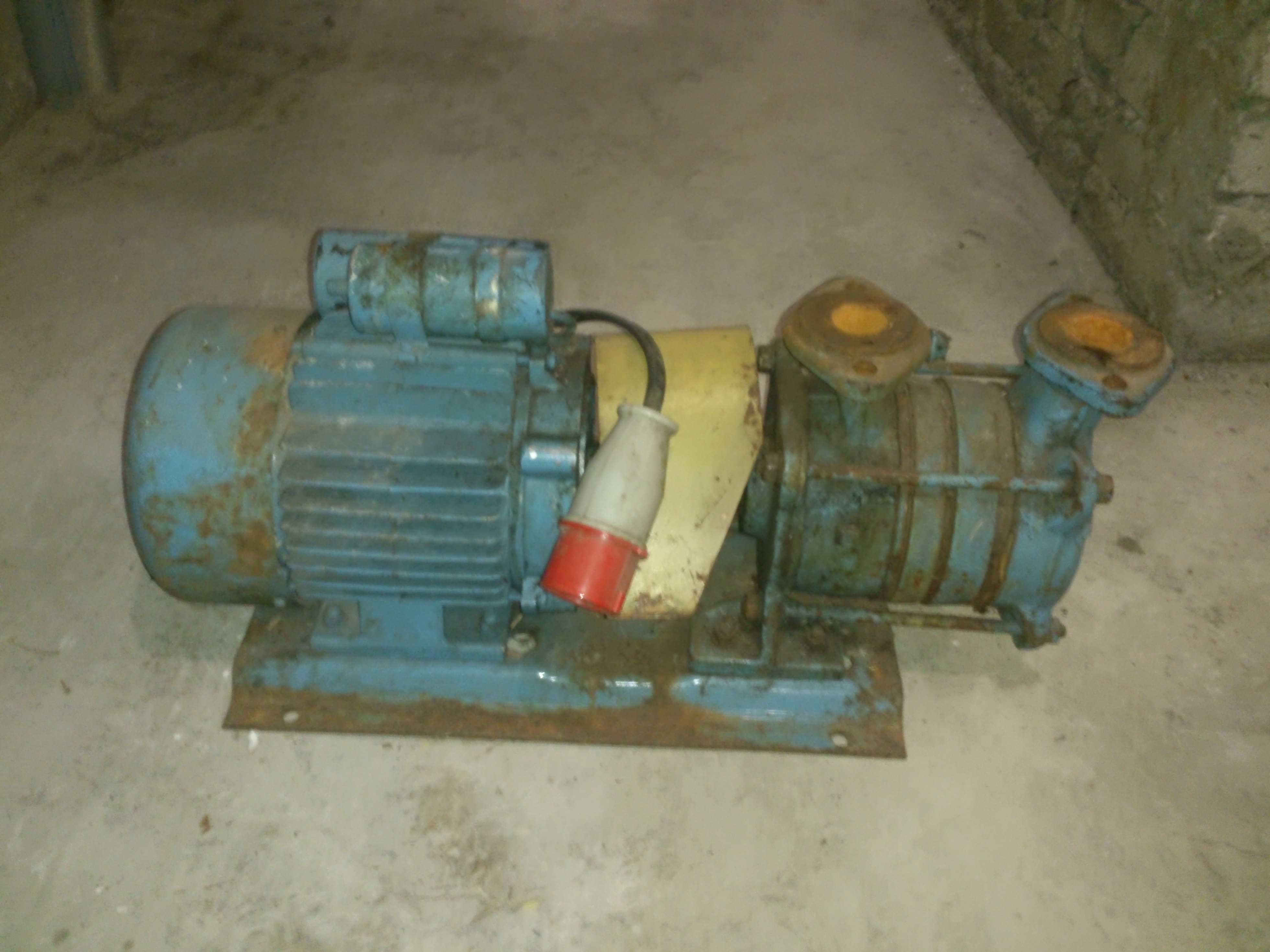 Pompa hydroforowa. Hydrofor.