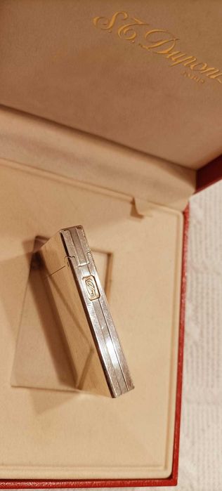 Isqueiro Dupont em prata