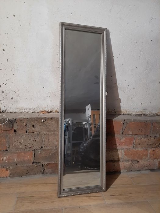 Lustro w srebrnej ramie glamour 36x125