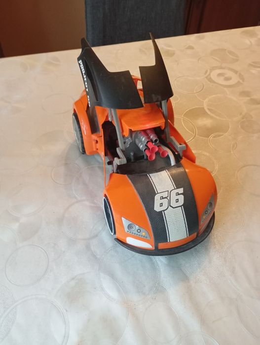 Samochód zdalnie sterowany