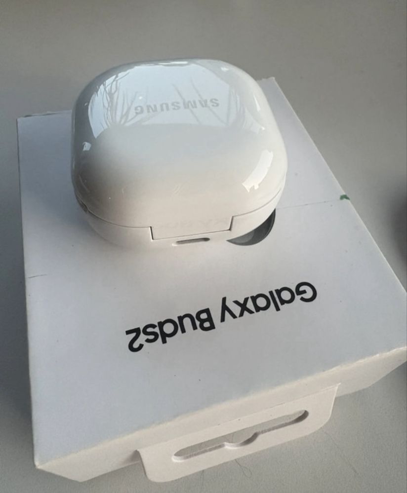 Samsung galaxy buds 2 białe