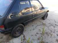 Peugeot 205 a peças