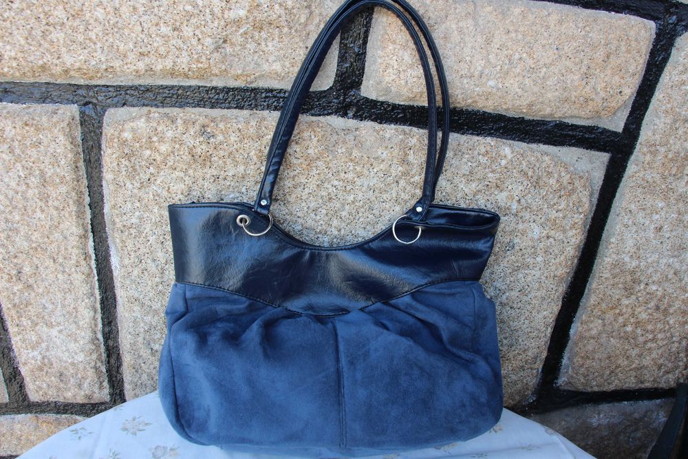 Mala de senhora em pele e camurça