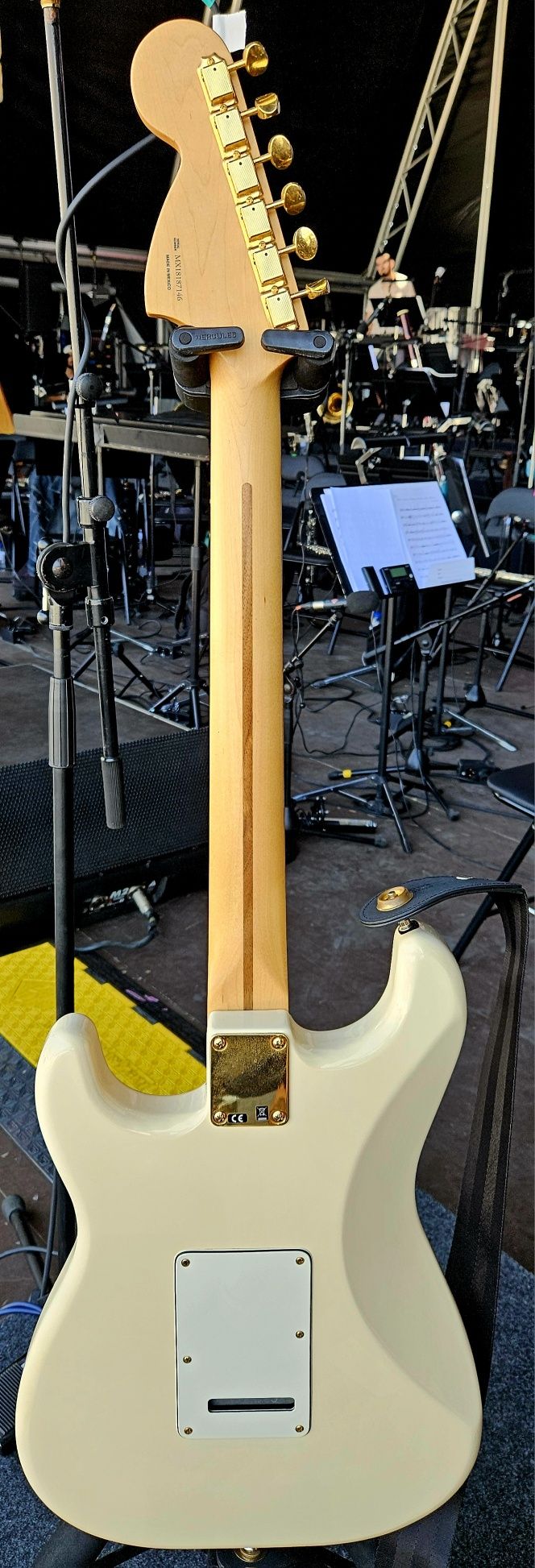 Fender FSR Mahogany Blacktop Stratocaster HHH 2019 - Olympic White