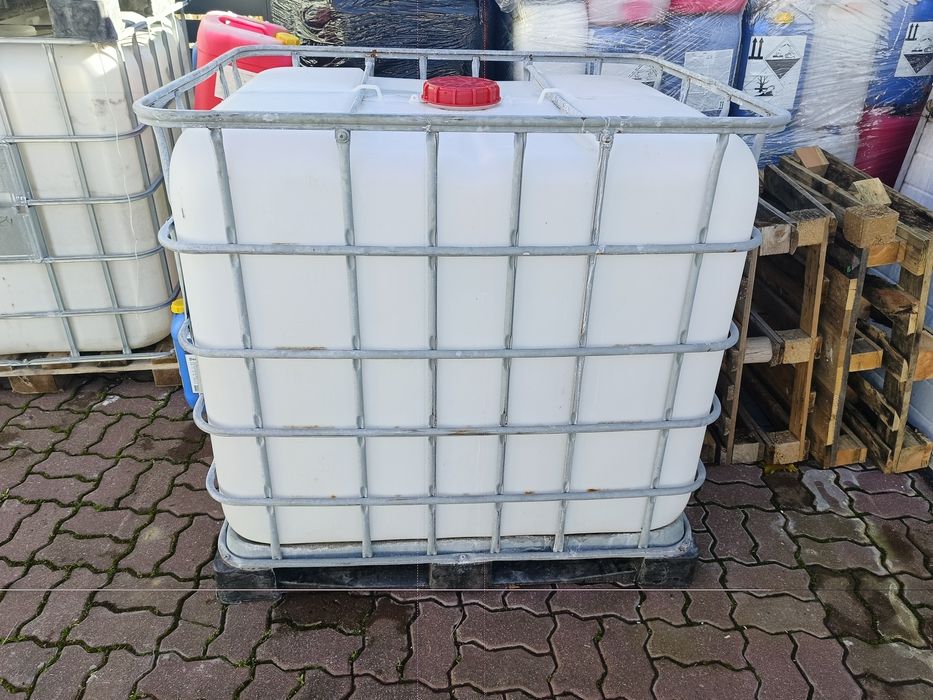 Paletopojemnik 1000 litrów. Mauser