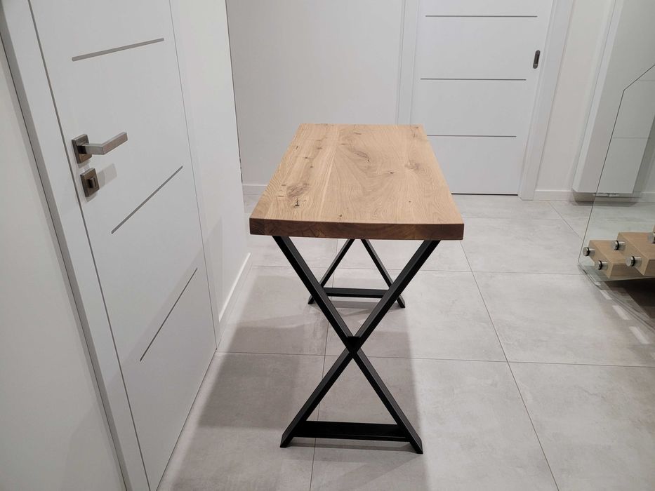 Stolik / konsola dębowa, czarne metalowe nogi - nowy