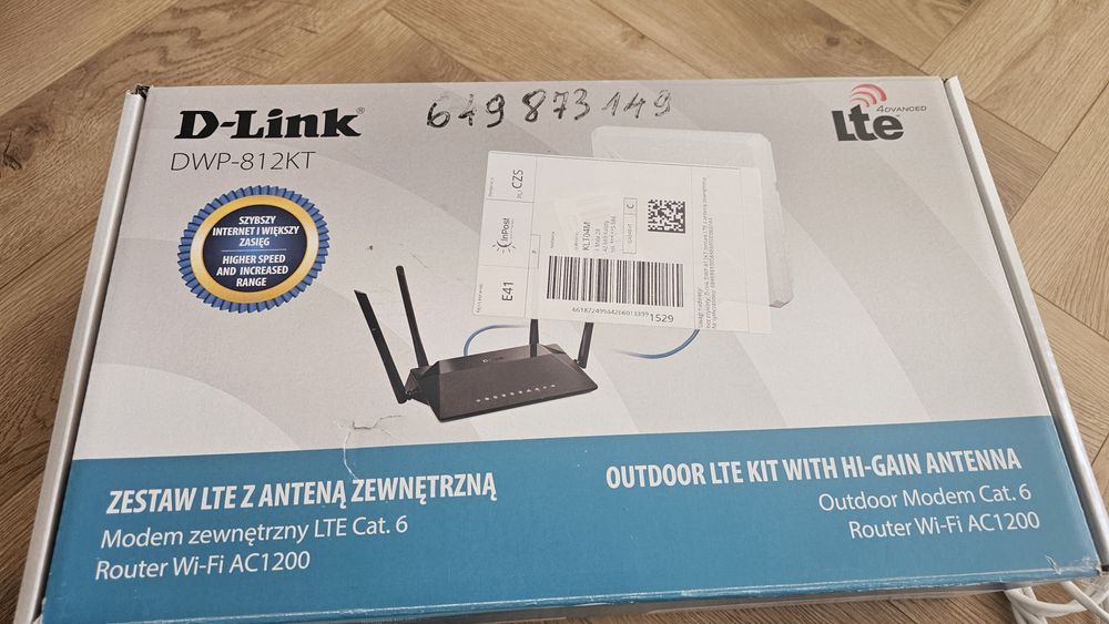 Dlink DWP-812KT antena zewnętrzna Lte+router komplet