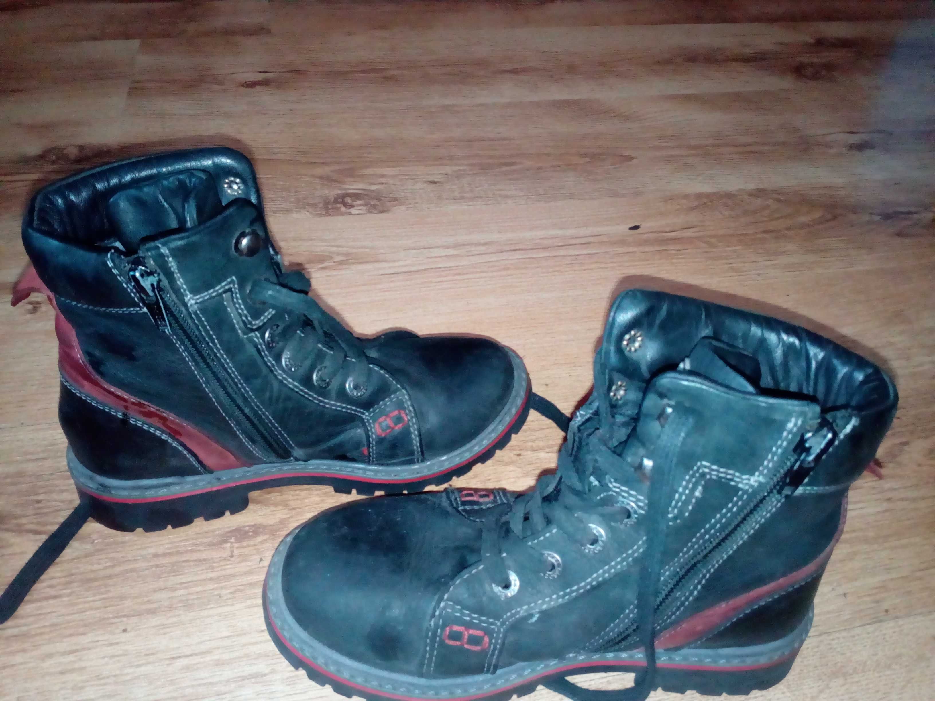 buty chłopięce zimowe CCC Lasocki rozmiar 33