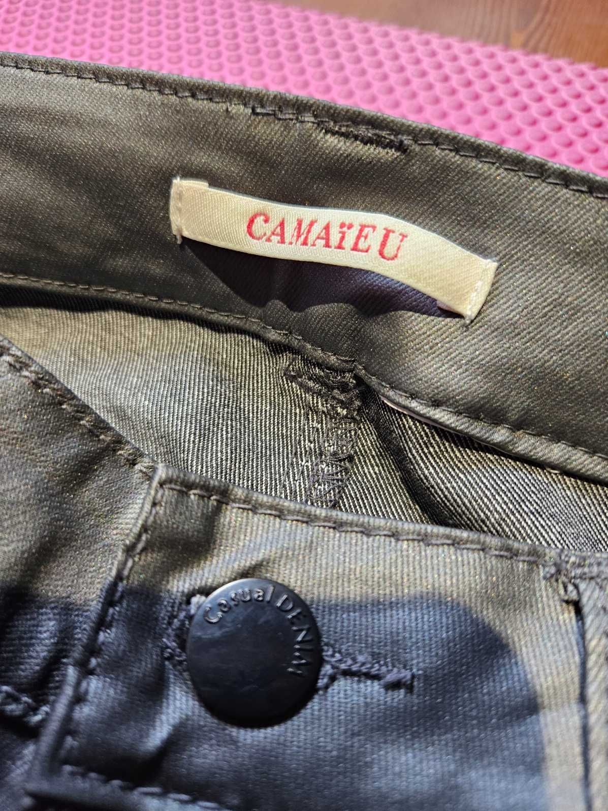 Woskowane spodnie Camaieu 38