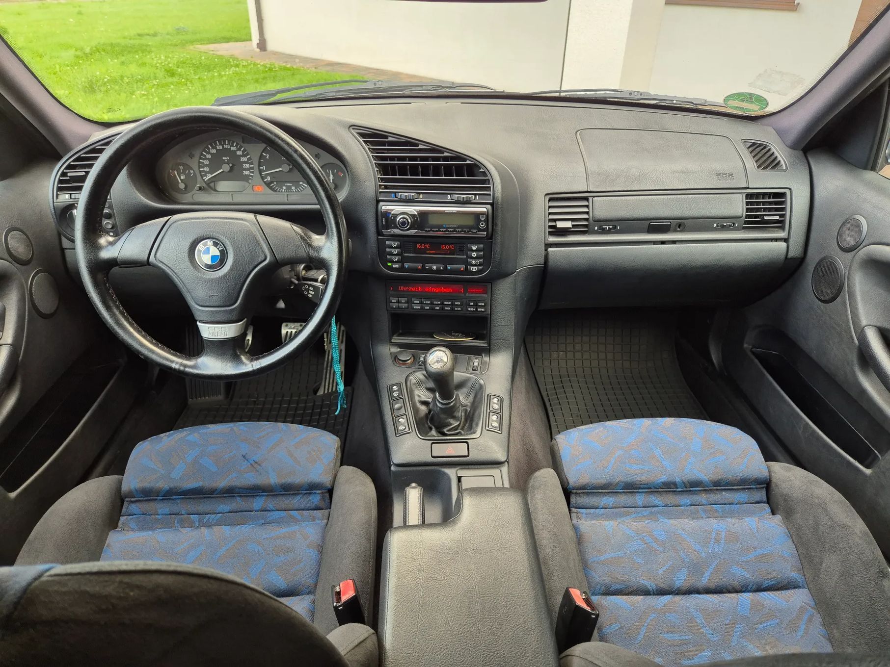 BMW Seria 3 Bmw 323i 170km M pakiet ori z vin bogate wyposazenie duże rondell 17"