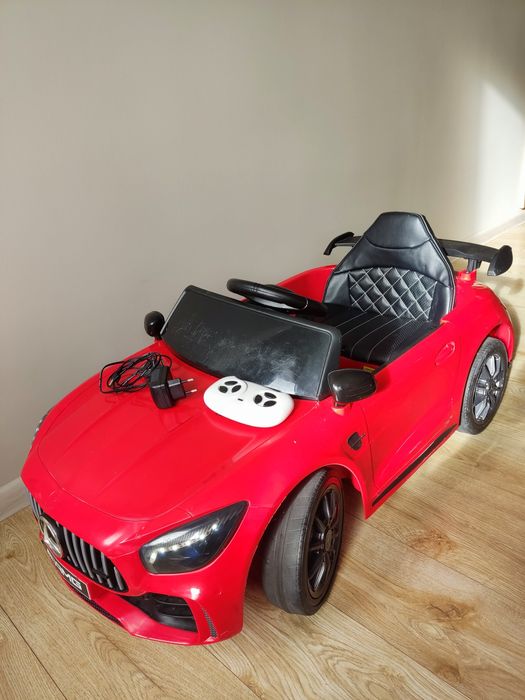 Samochód na akumulator Mercedes