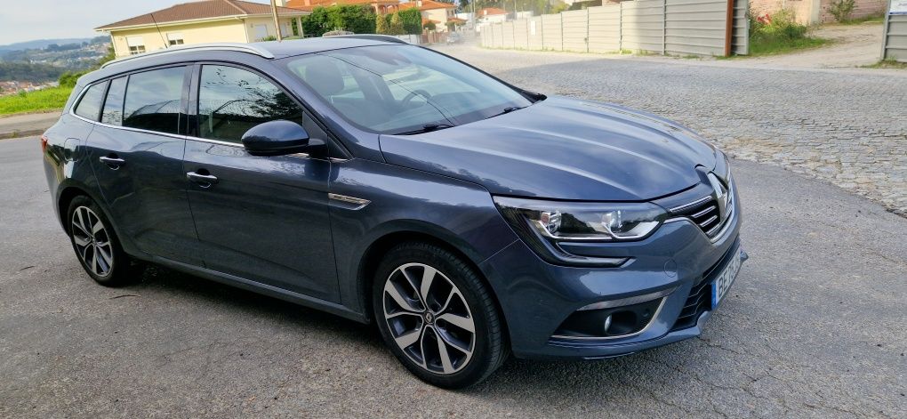 Megane bose 2018