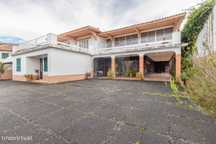 Moradia T6 para venda