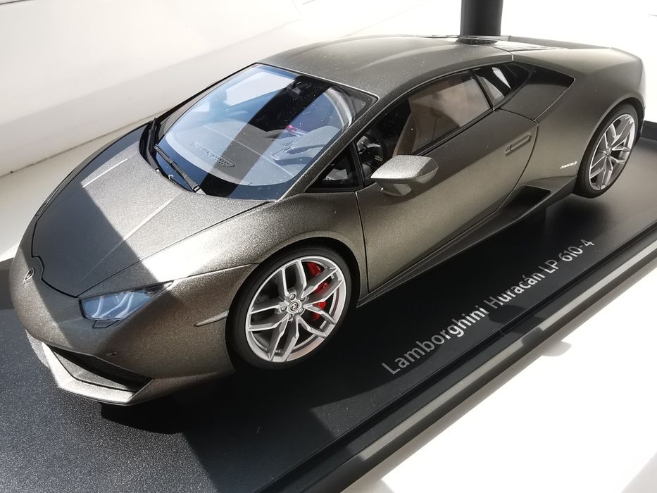 Модели 1:18 AUTOart в ассортименте 6 шт цены разные