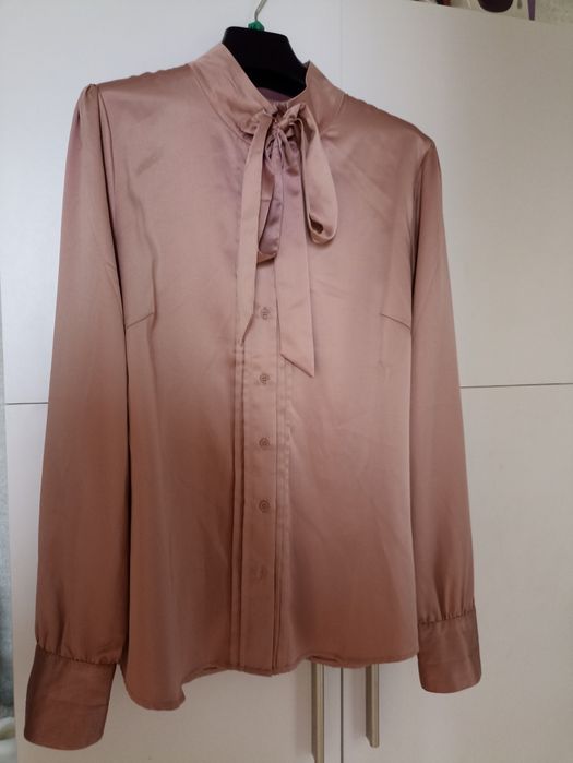 Атласна жіноча сорочка, блузар.48