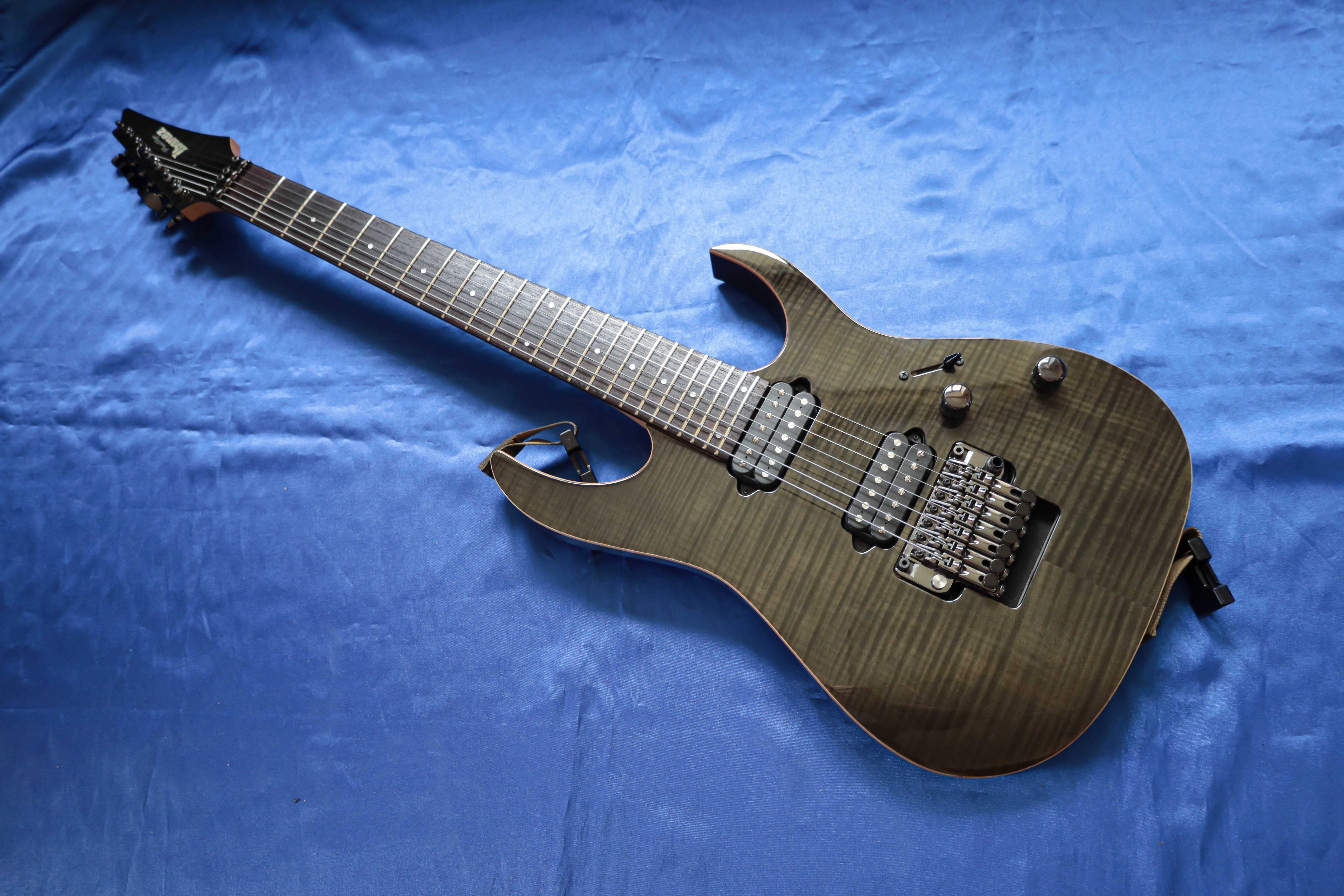 Ibanez RG3727FZ-BH Prestige