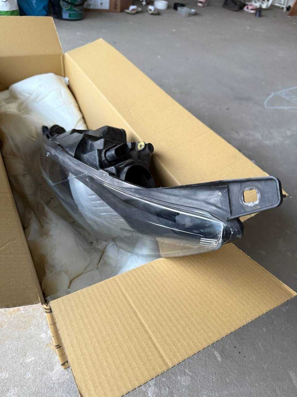 Lampy lewy i prawy przód ford fiesta mk7