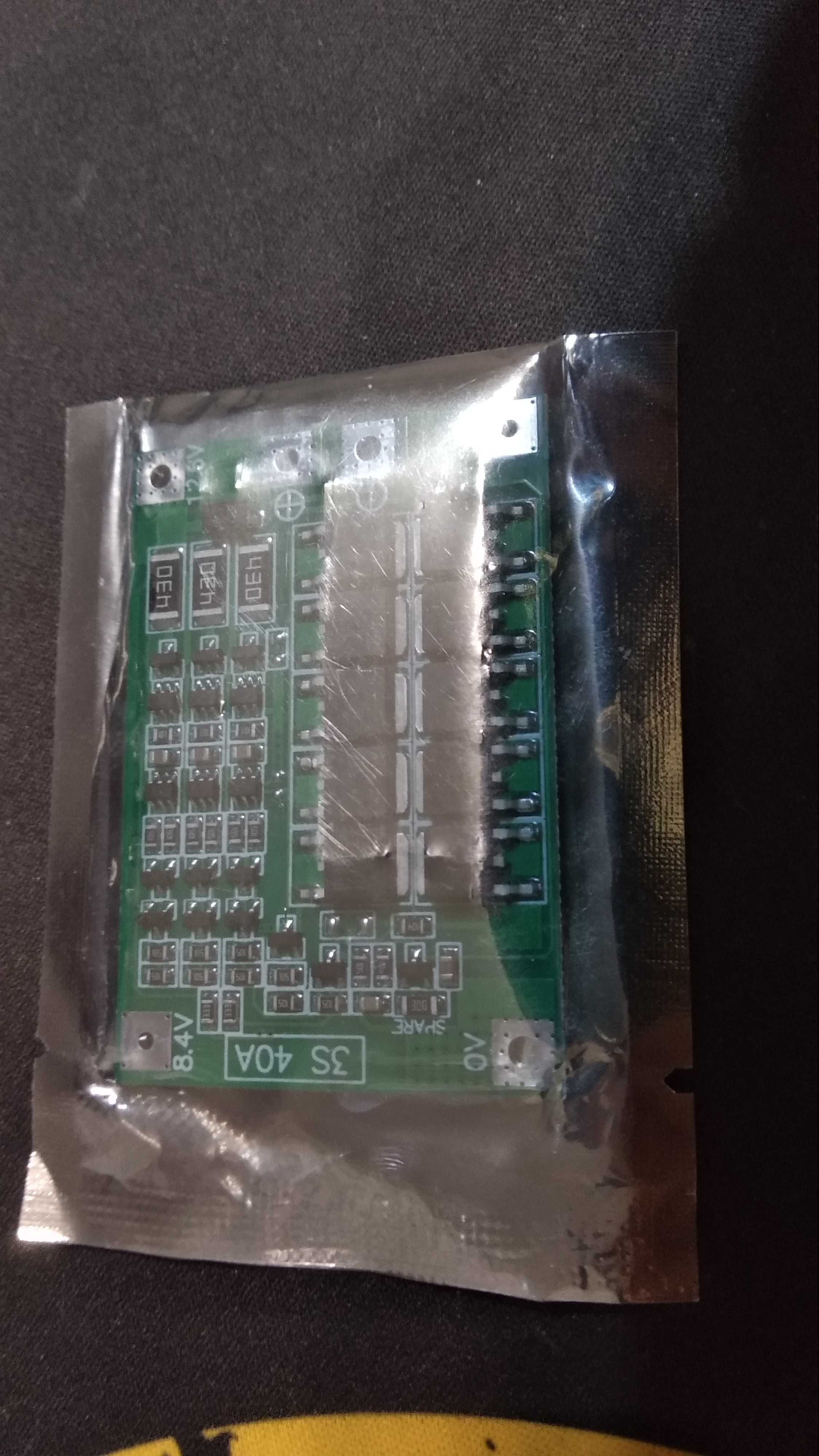 Контроллер заряду Li-ion акумуляторів з балансуванням BMS 3s 40a 12.6v