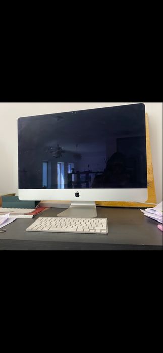 iMac 27” (2014) – Intel i5 / 8 GB RAM