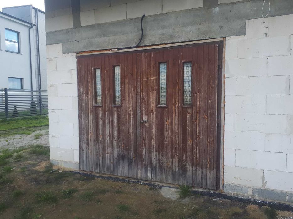 Drzwi Garażowe na Budowę