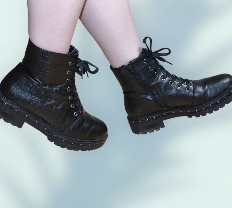 Черевики / берці / сапожки жіночі 38 р.