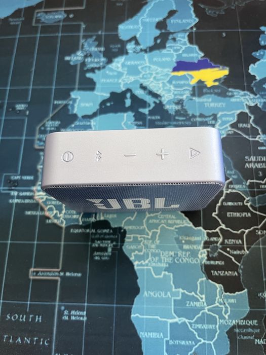 Колонка JBL GO Essential