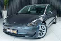 Tesla Model 3 Long Range AWD Dual Motor