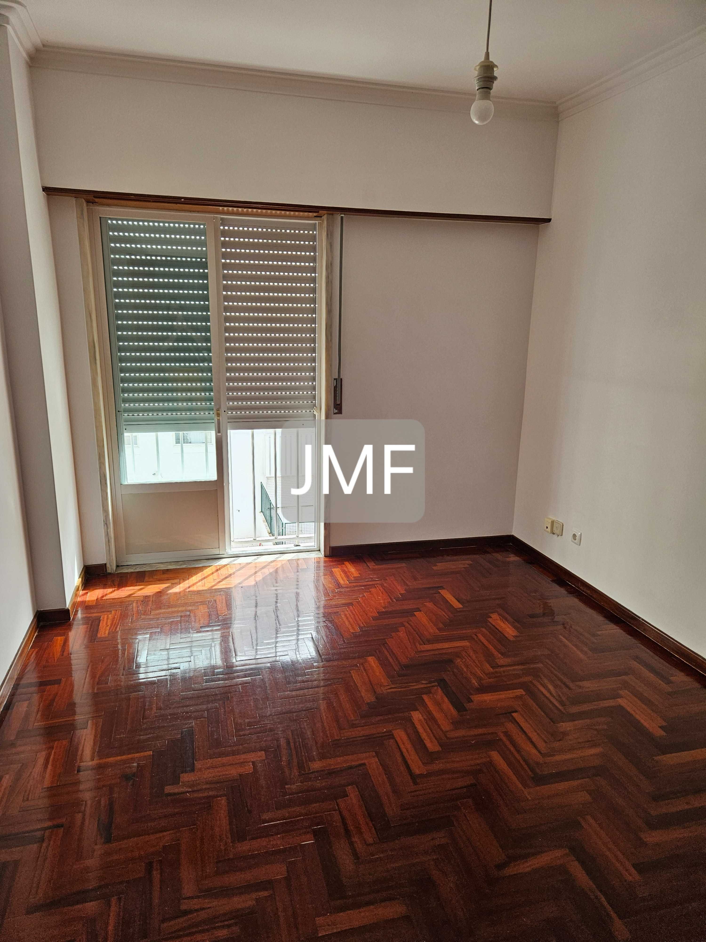 Apartamento T3 Rio de Mouro