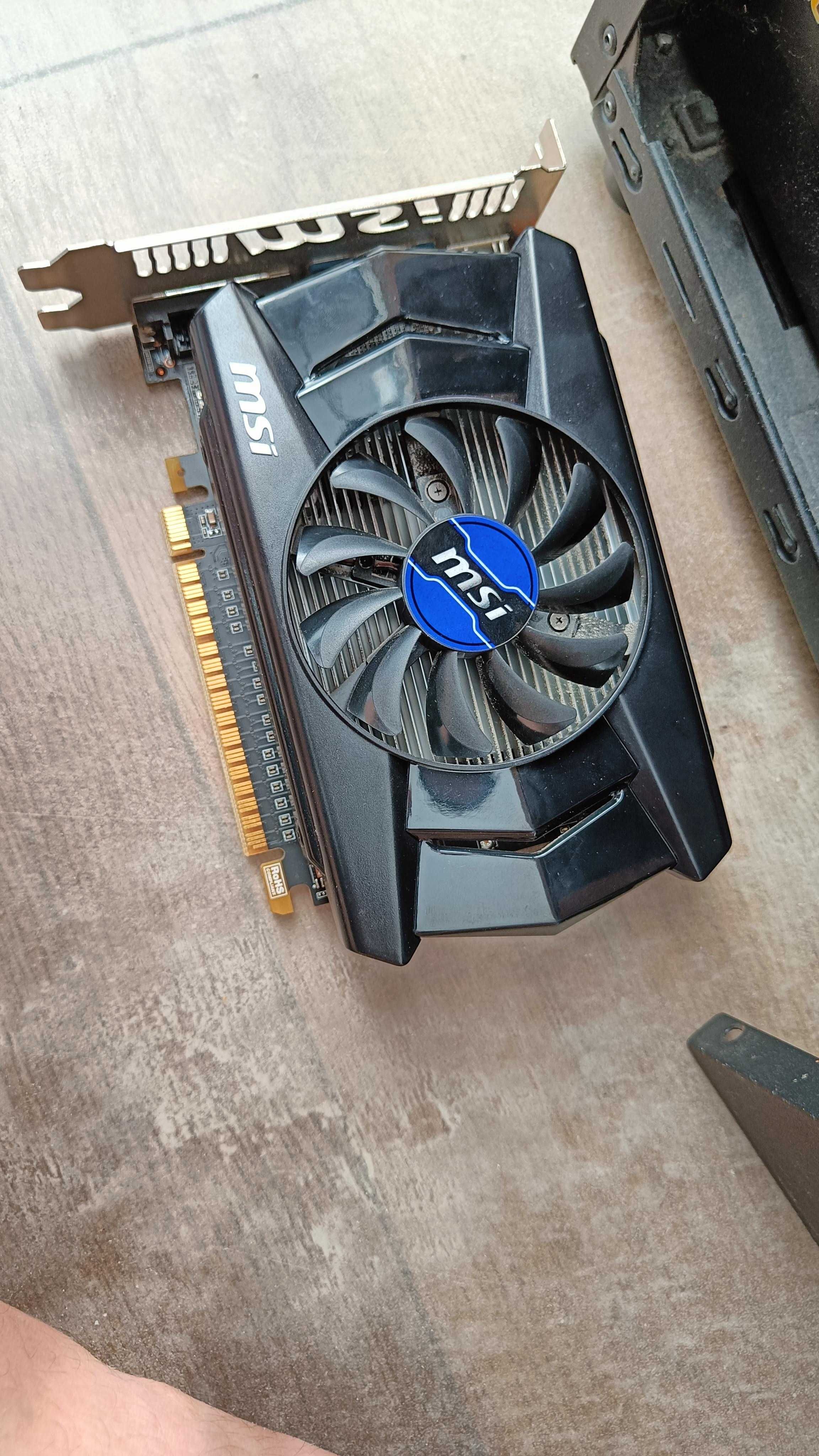 Komputer 2500k, N570Ti 4x4GB 1333MHz, SSD 512